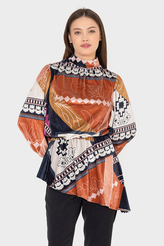 بلوزة بخصر مطاطي وأساور