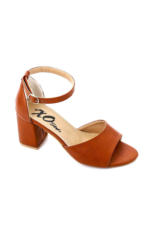 صندل سادة أنيق بكعب عالي