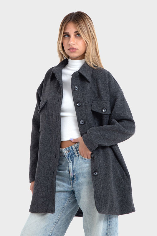 جاكيت بتصميم قميص أوفر سايز رمادي غامق، بريميوم لاين