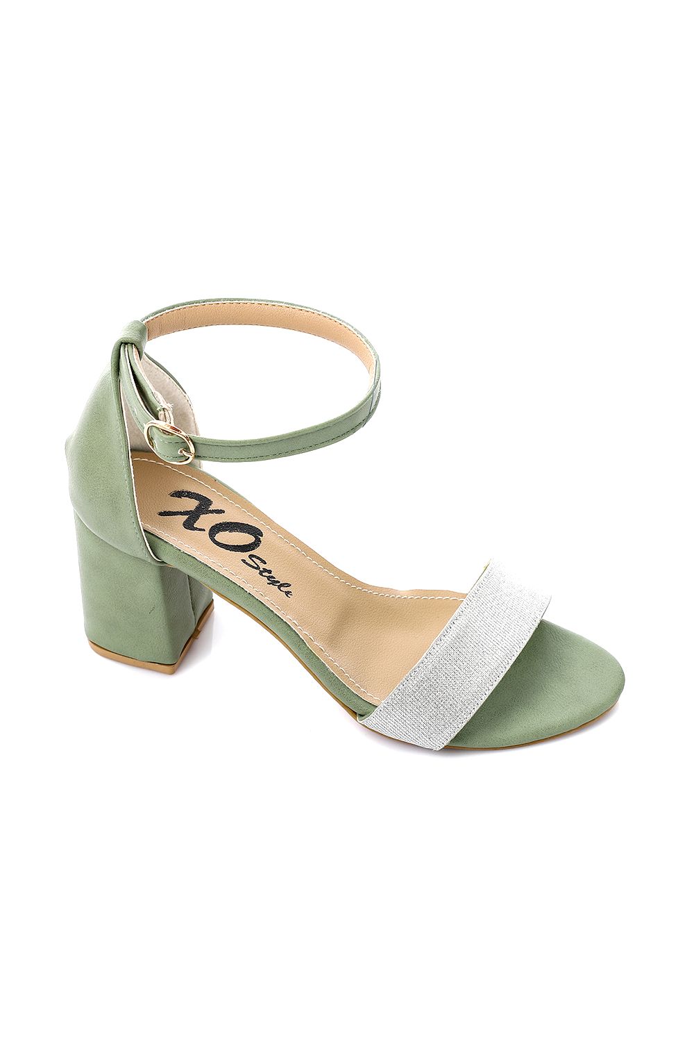 صندل بكعب عالي وإبزيم لامع، فسدقي فاتح