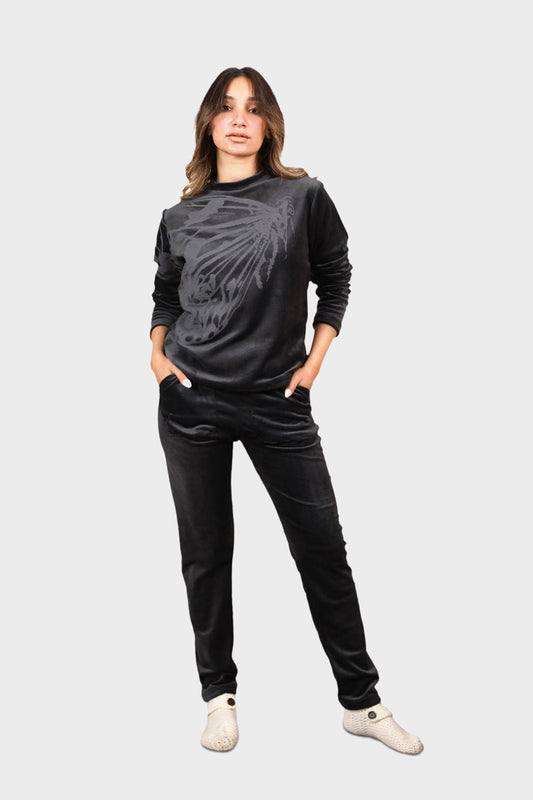 طقم بيجامة مطبوع عليه أحلام الفراشة