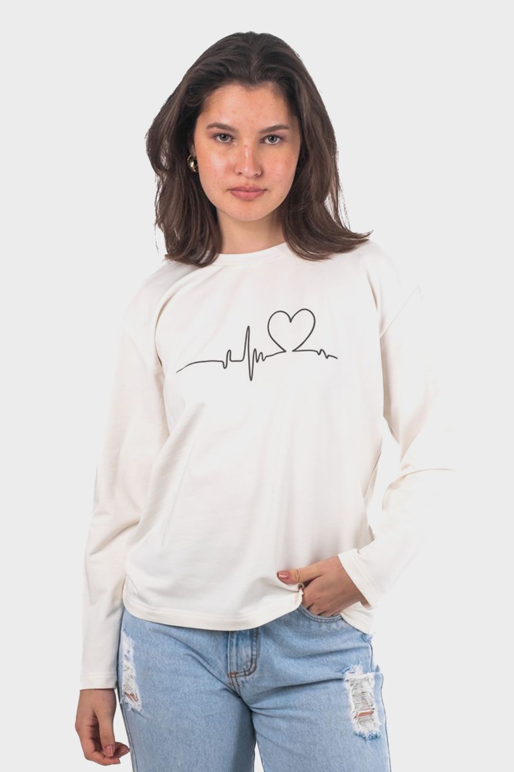 White Heartbeats Printed T-Shirt - تي شيرت أبيض مطبوع عليه نبضات قلب
