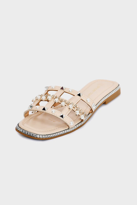 شبشب بإطار لامع مزين بلؤلؤ زينة من الأمام