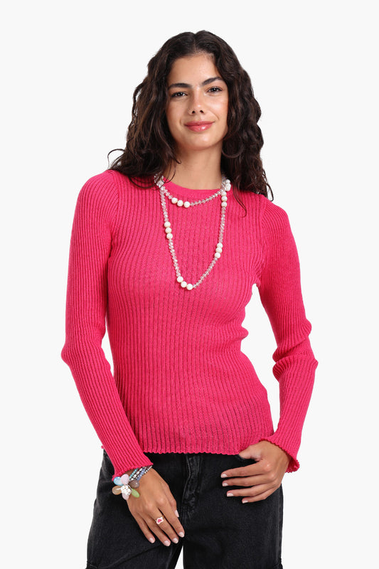 بلوزة مضلعة ذات حافة مكشكشة