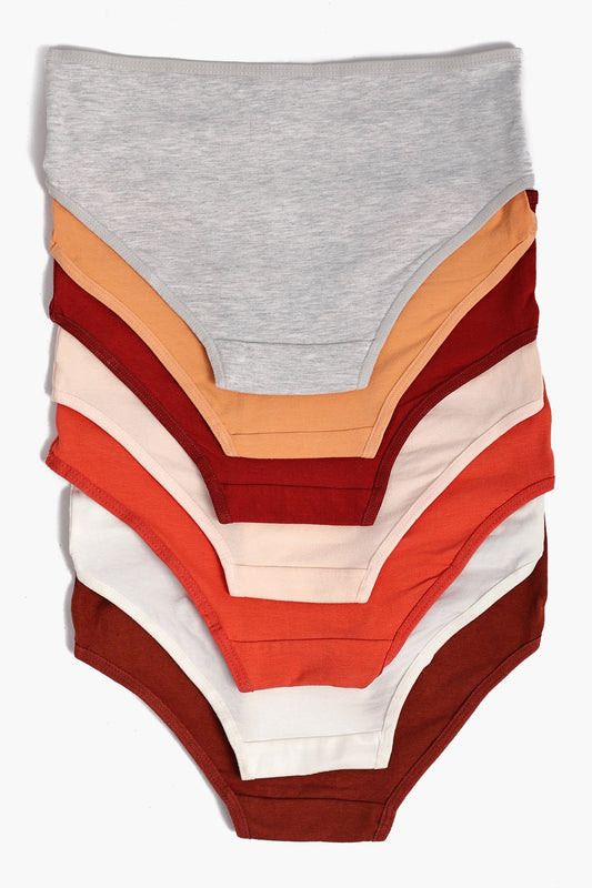 مجموعة من 7 سراويل داخلية ملونة