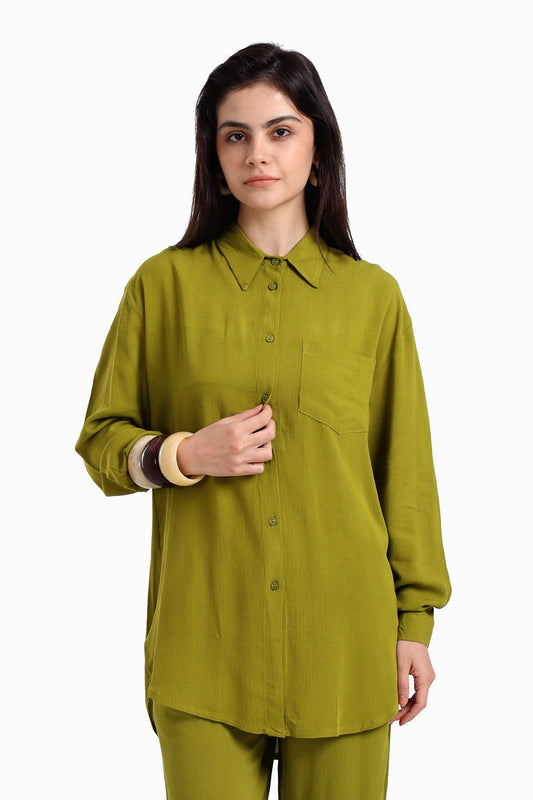 قميص صالة كلاسيكي ذو ياقة