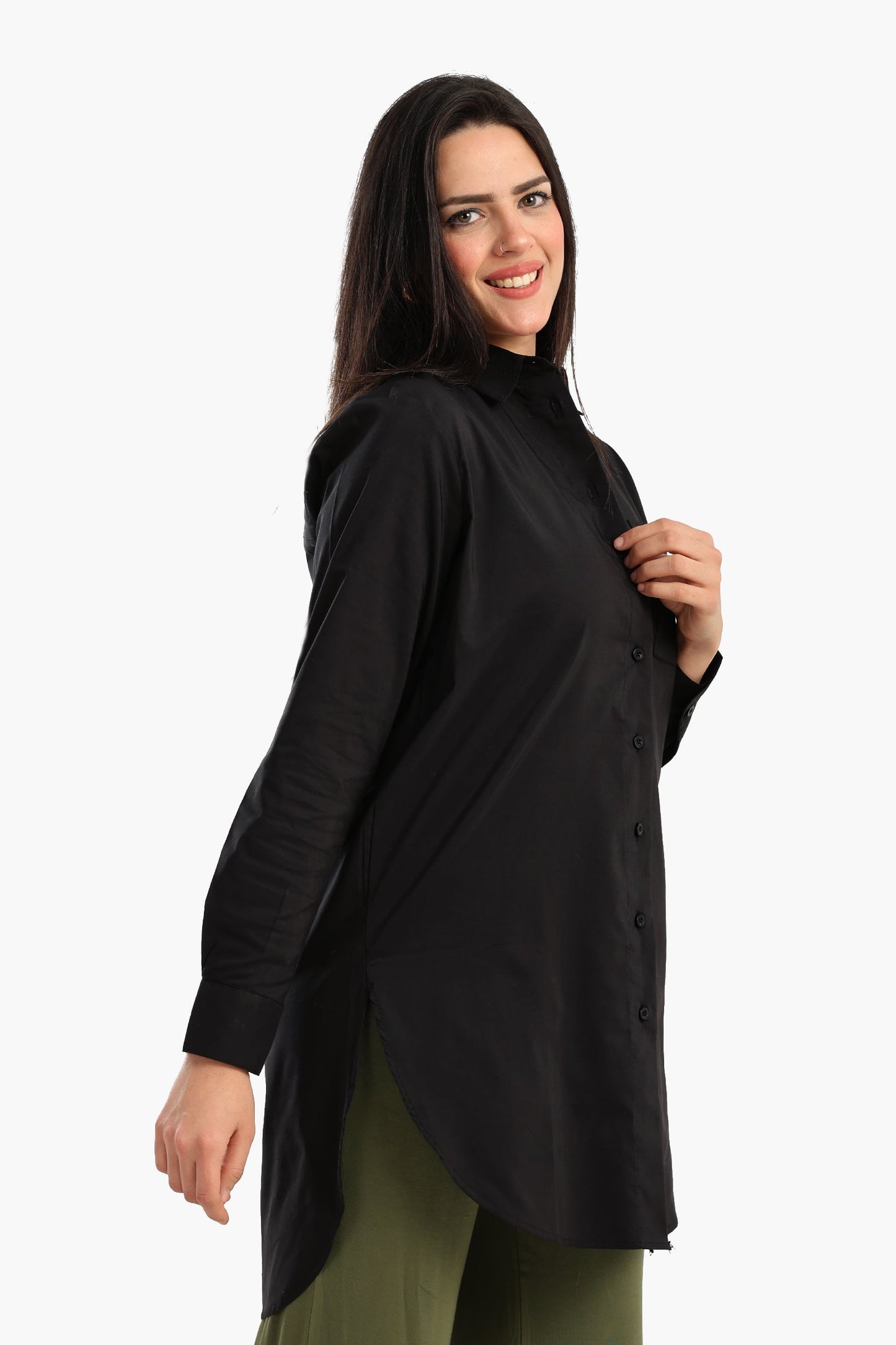 قميص قطني بأزرار