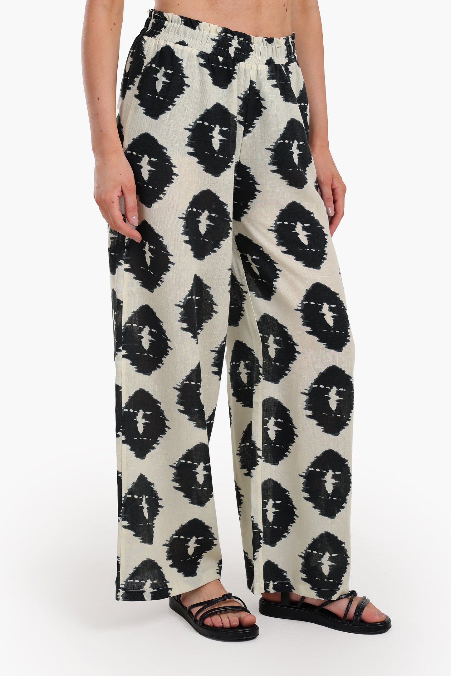 Chic Black & White Printed Pants