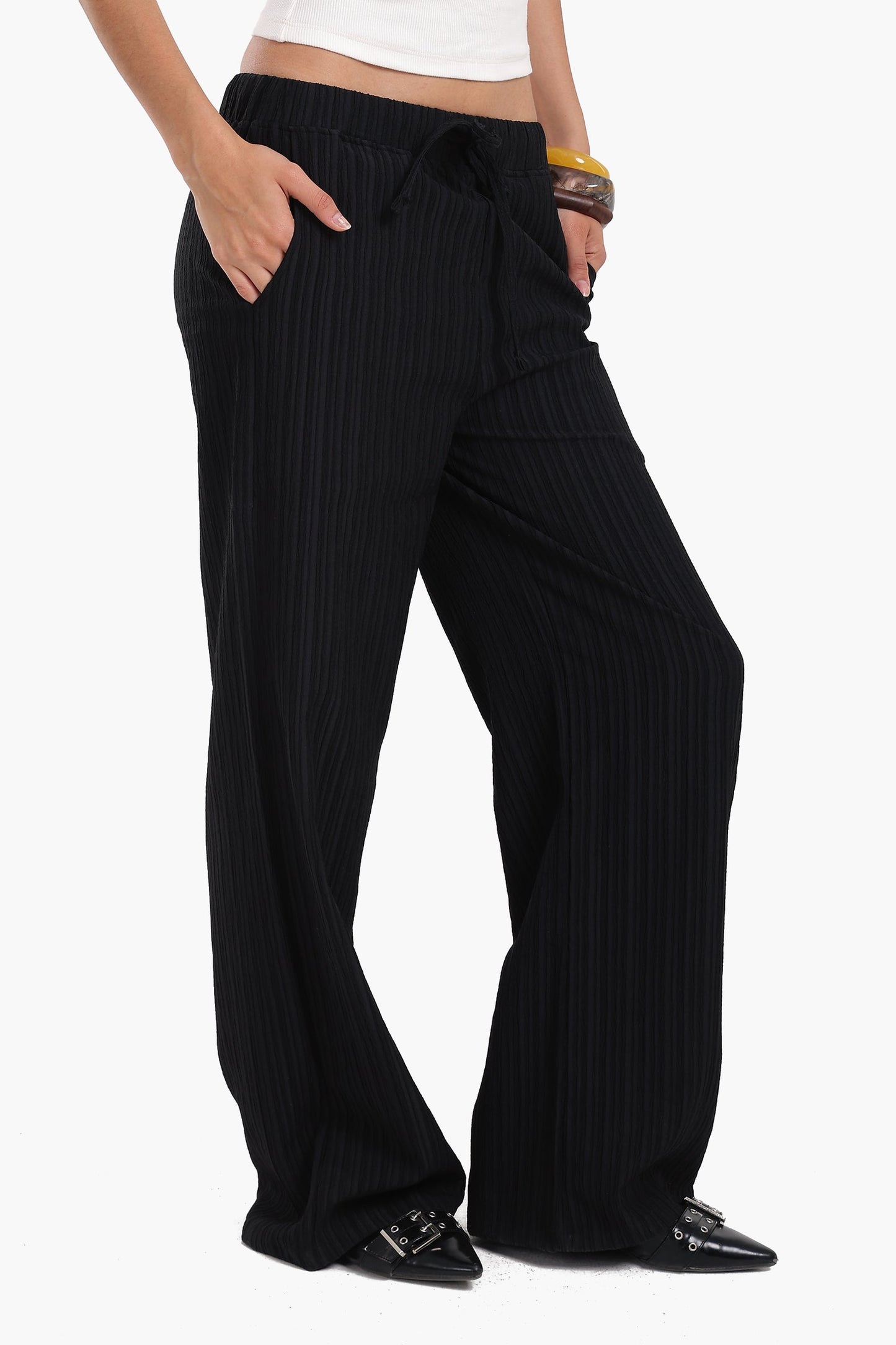 بنطال استرخاء مضلع