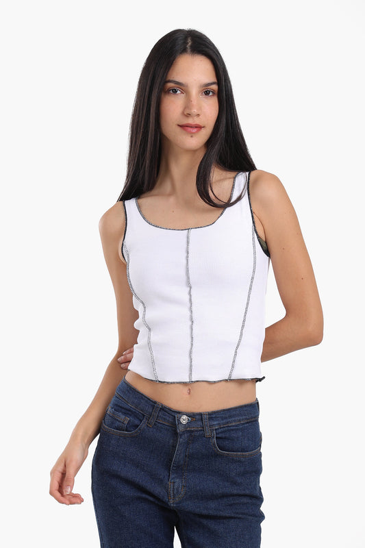 الجزء العلوي بتفاصيل غرزة متباينة