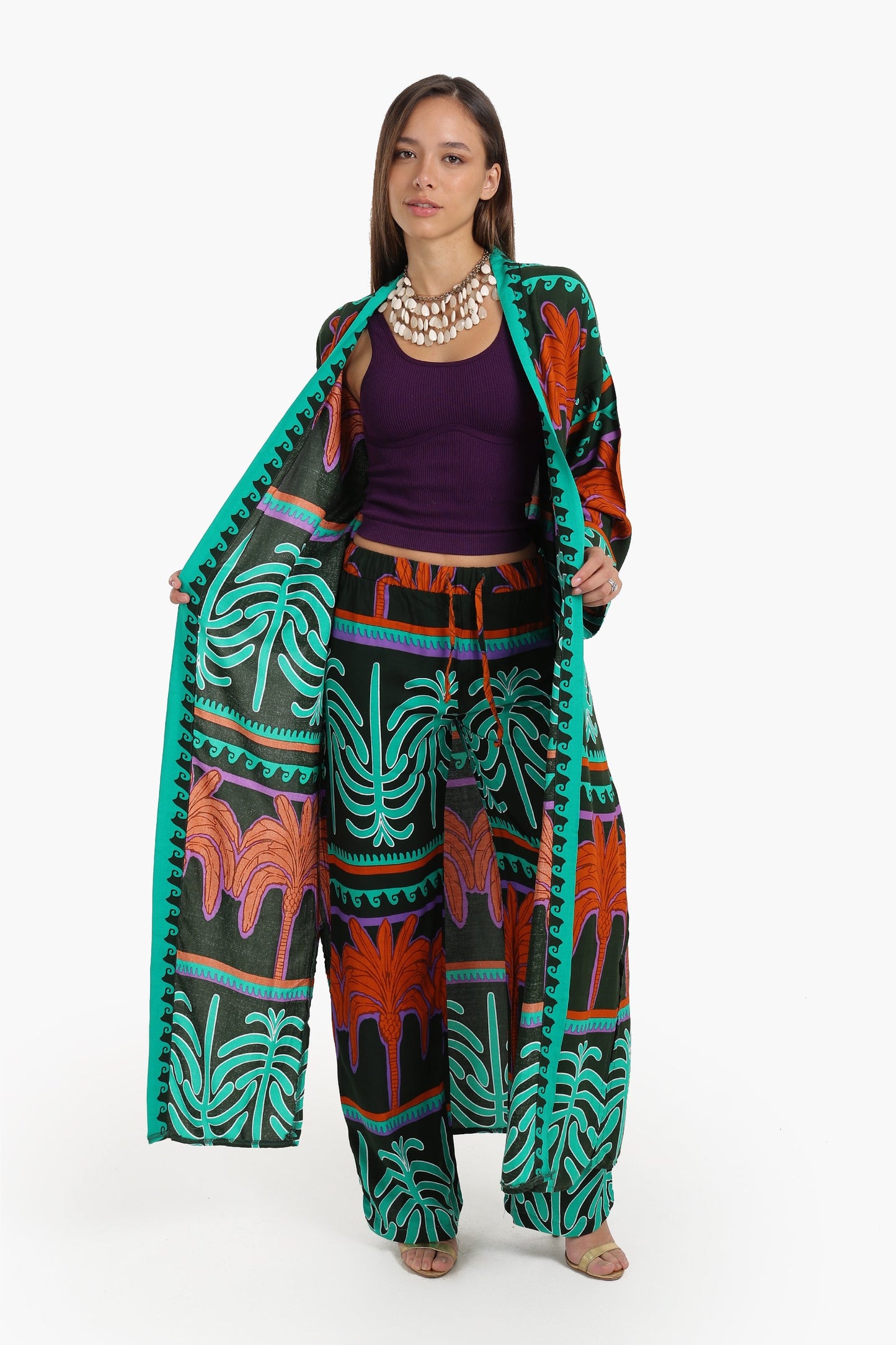 كارديجان مطبوع عليه نخيل