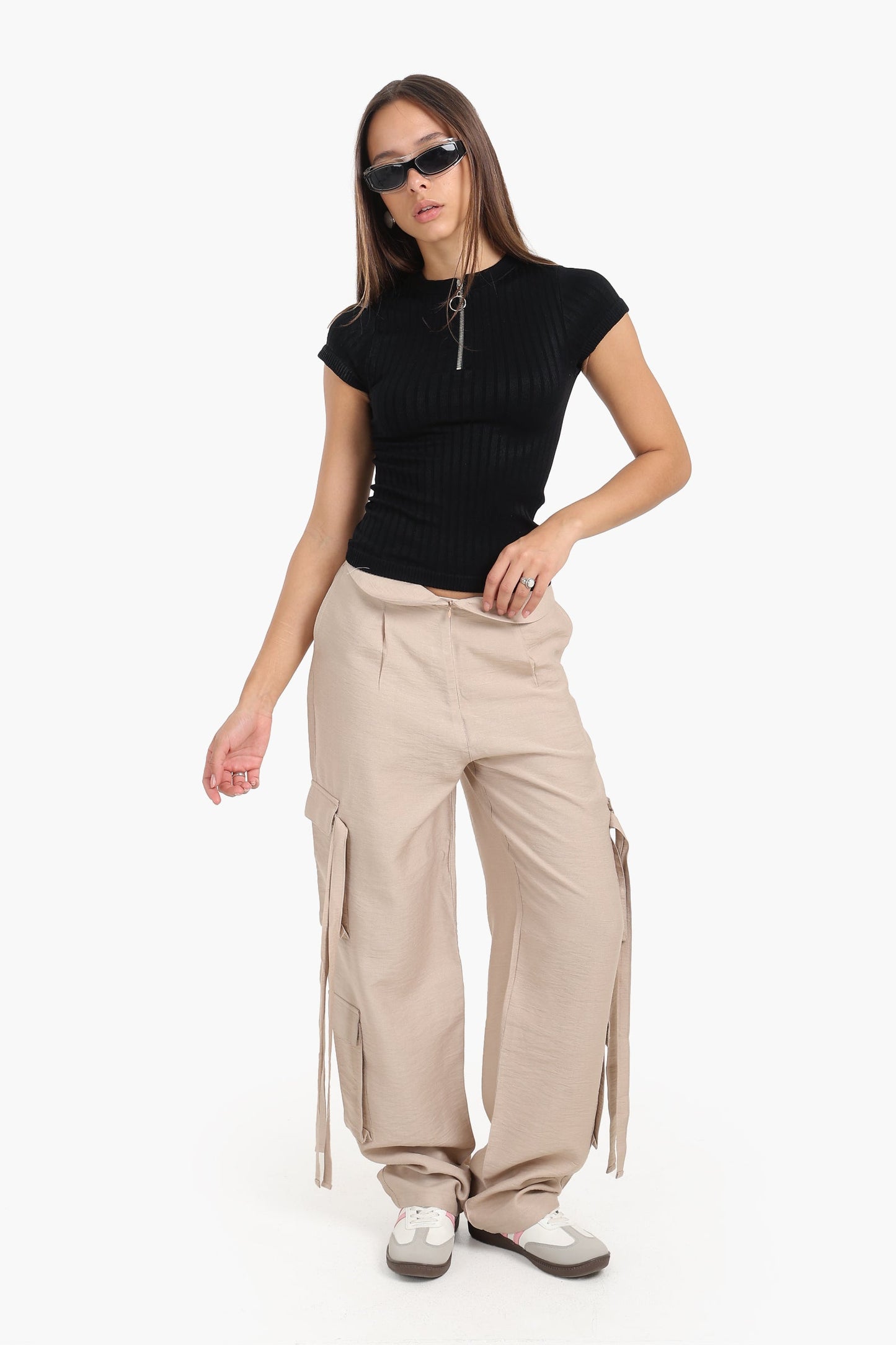 بلوزة نصف سحاب بدون خياطة منسوجة بخيوط مضلعة