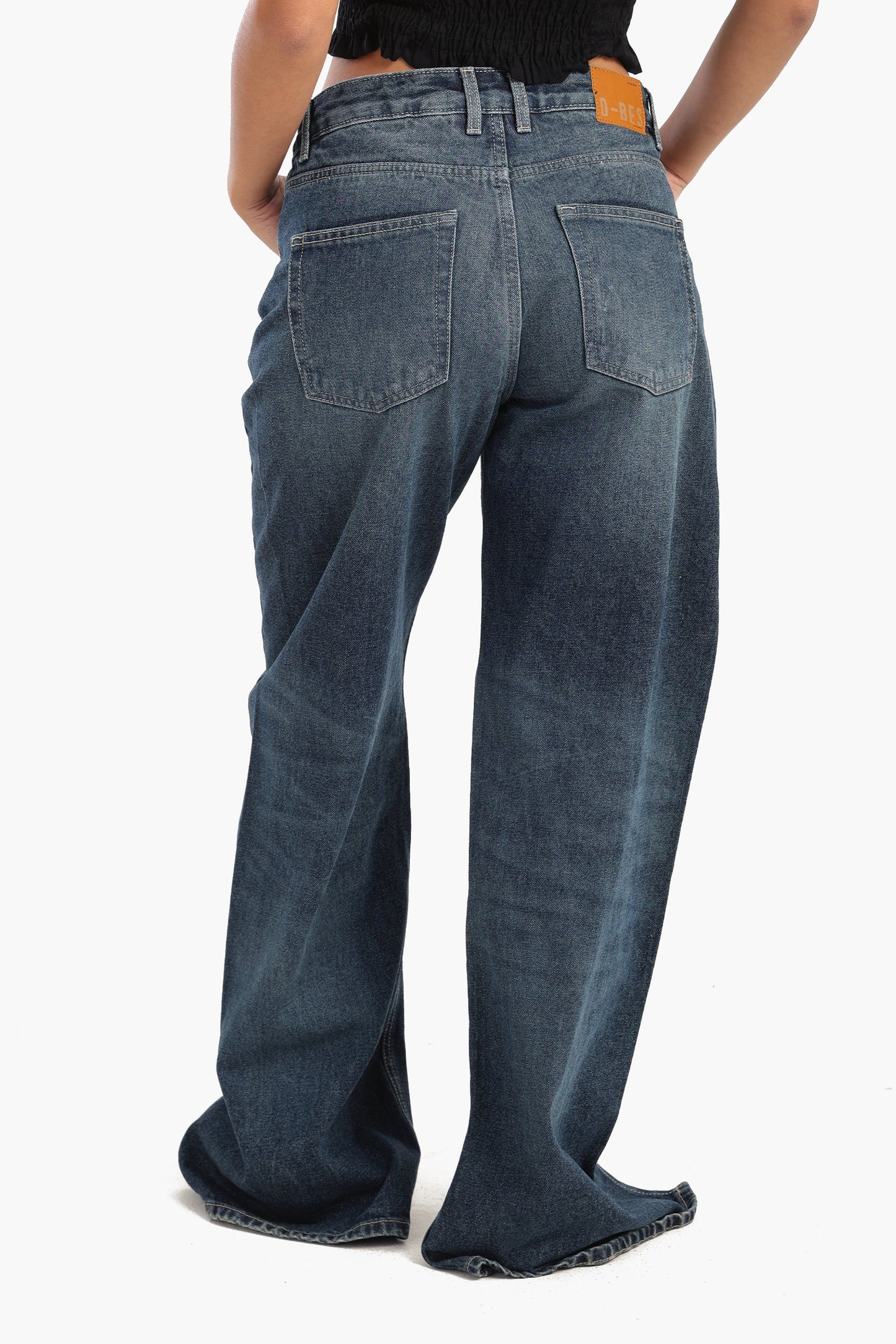 Front Slits Jeans