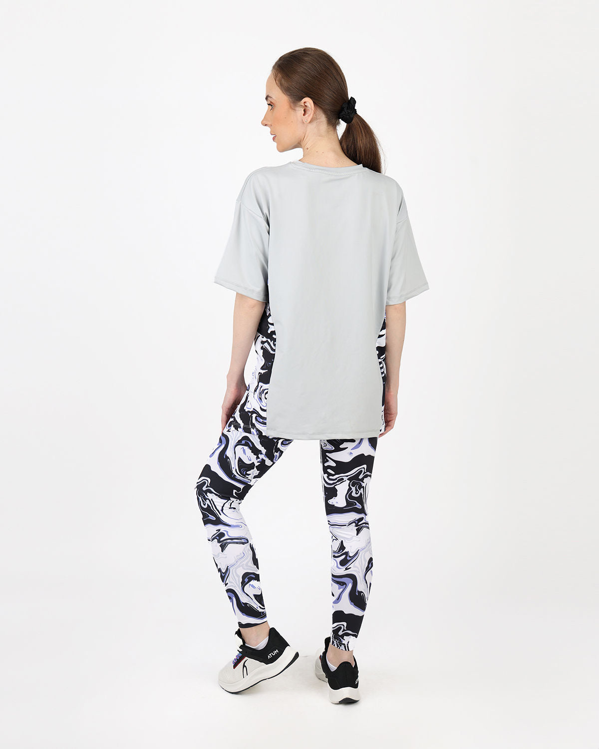 Oversize T-Shirt - قميص كبير الحجم