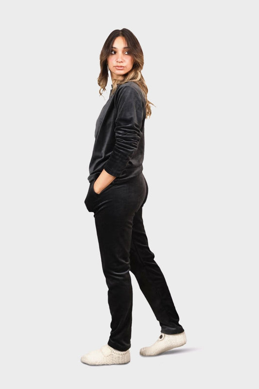 طقم بيجامة مطبوع عليه أحلام الفراشة