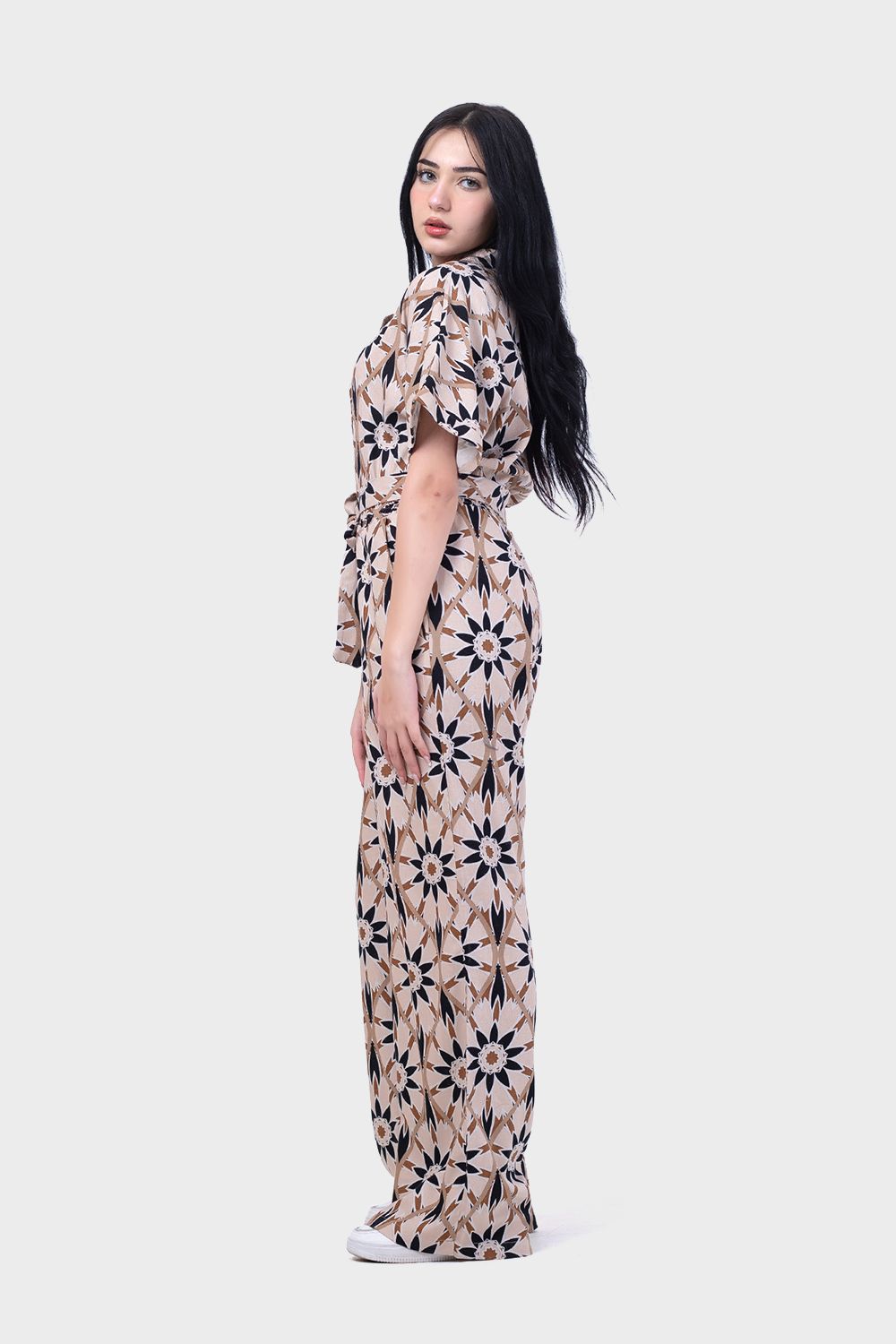 Summery Floral Jumpsuit with Side Pockets
