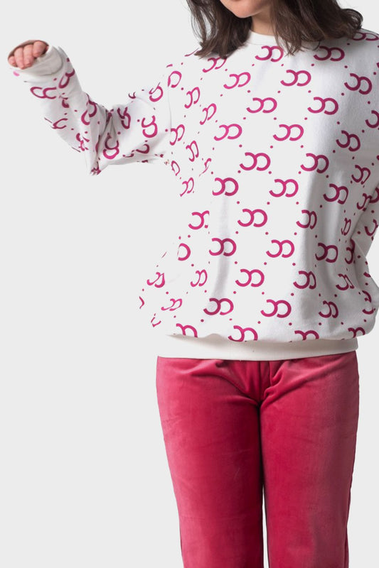 طقم بيجامة مخملية مطبوعة باللون العنابي