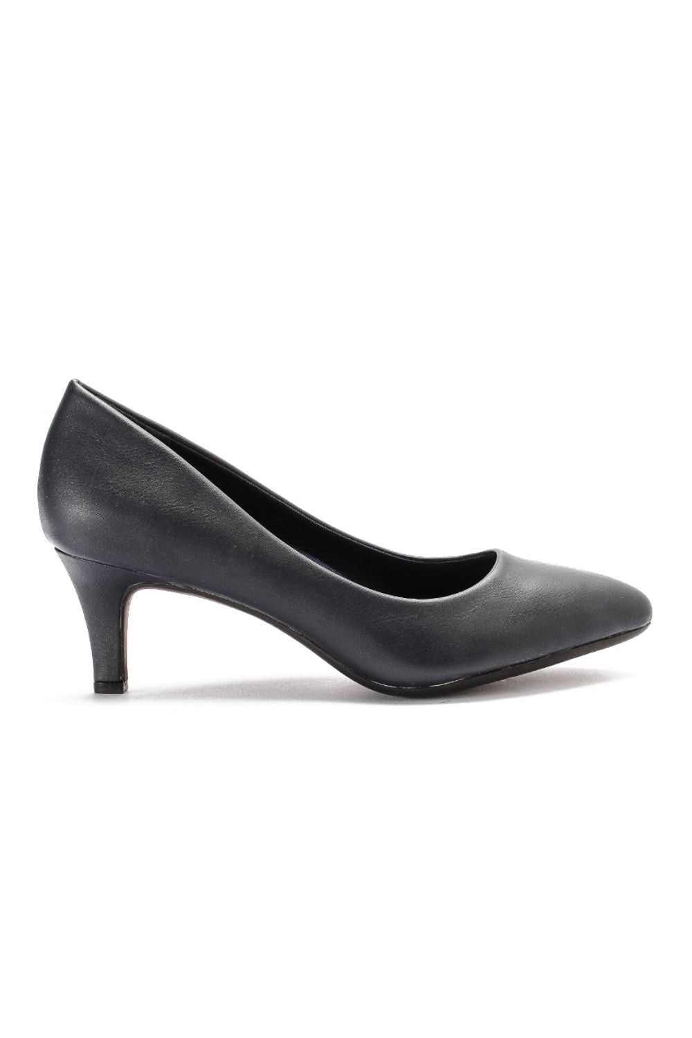 حذاء كلاسيك بكعب عالي