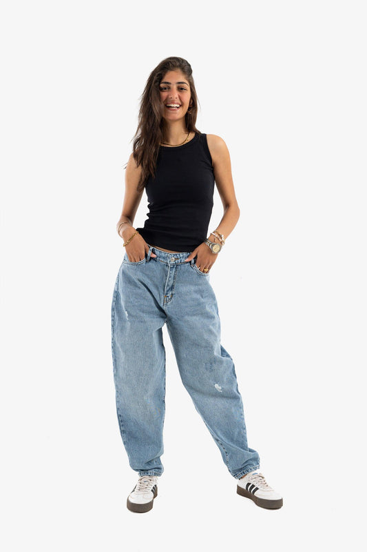 Black Narrow Cut Ribbed Top