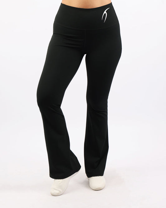 بنطلون واسع الساق عالي الخصر