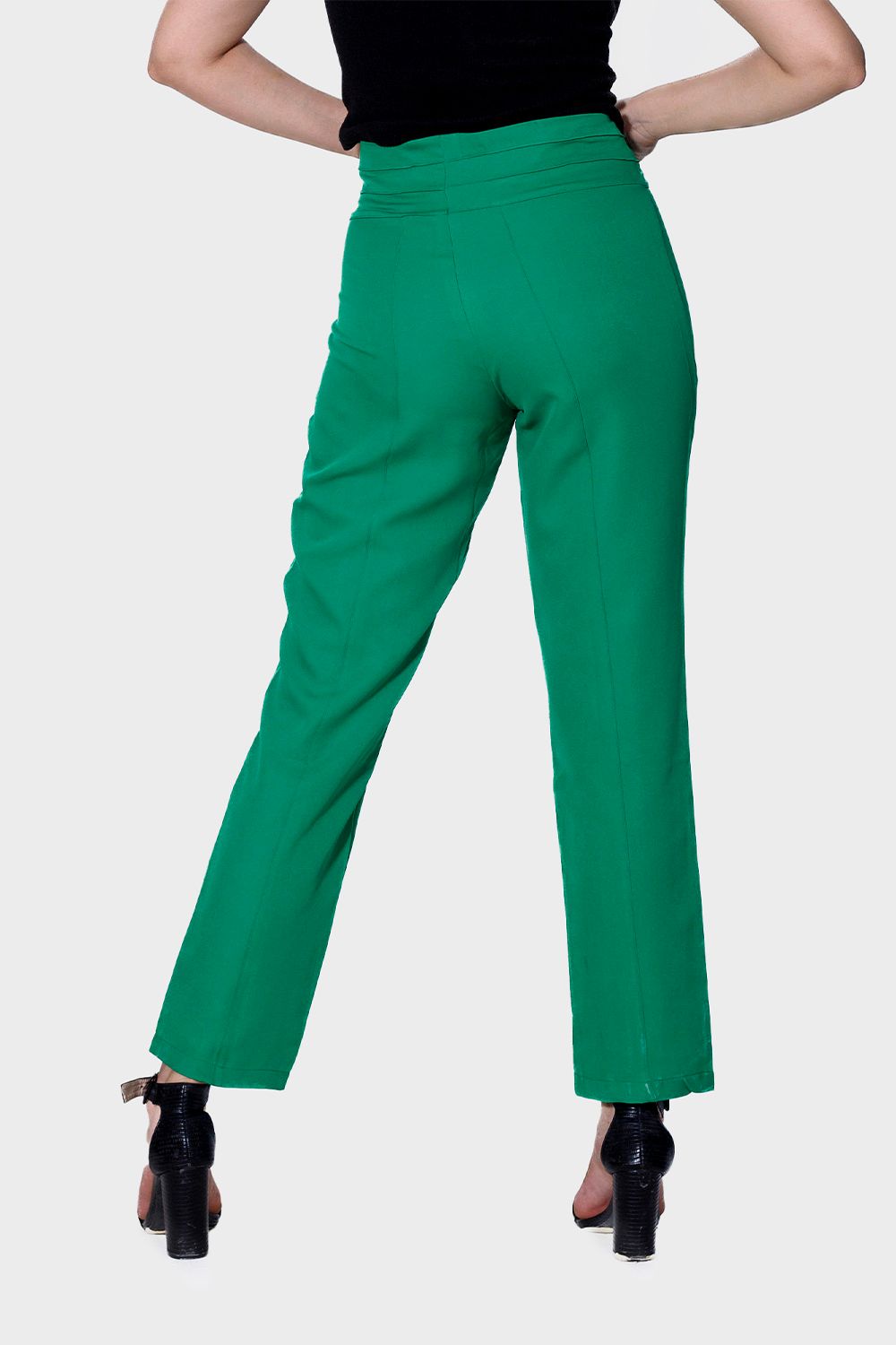 أزرار زخرفية للبنطلون