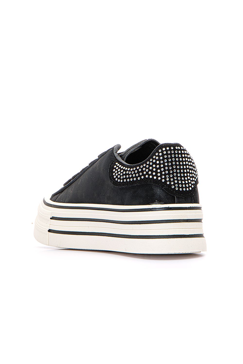 Back Studs Sneakers