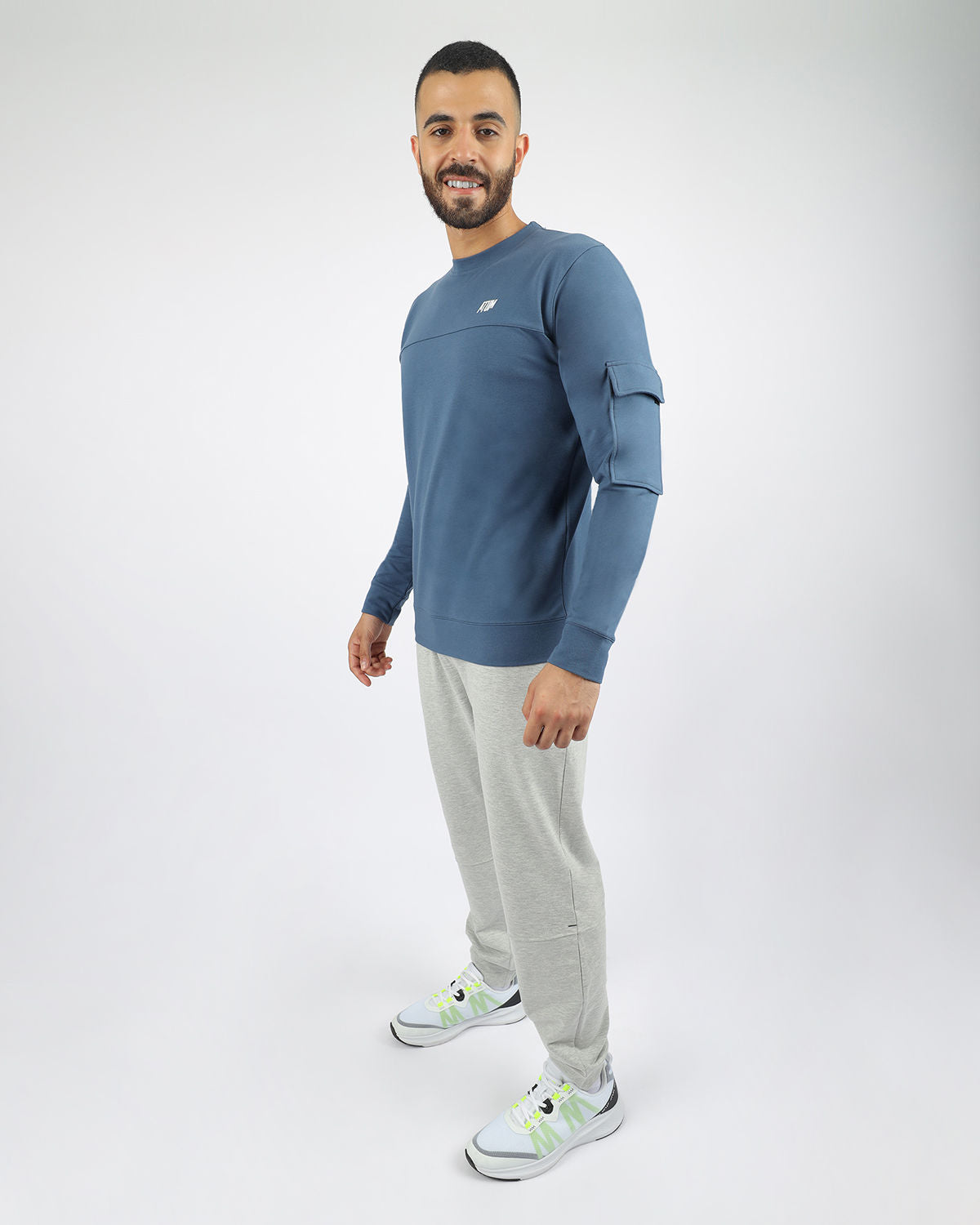 Steel Blue Long-Sleeve T-Shirt - تي شيرت أزرق فولاذي بأكمام طويلة