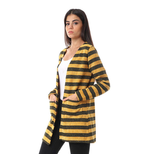 Striped Front Pockets Cardigan - كارديجان مخطط بجيوب أمامية