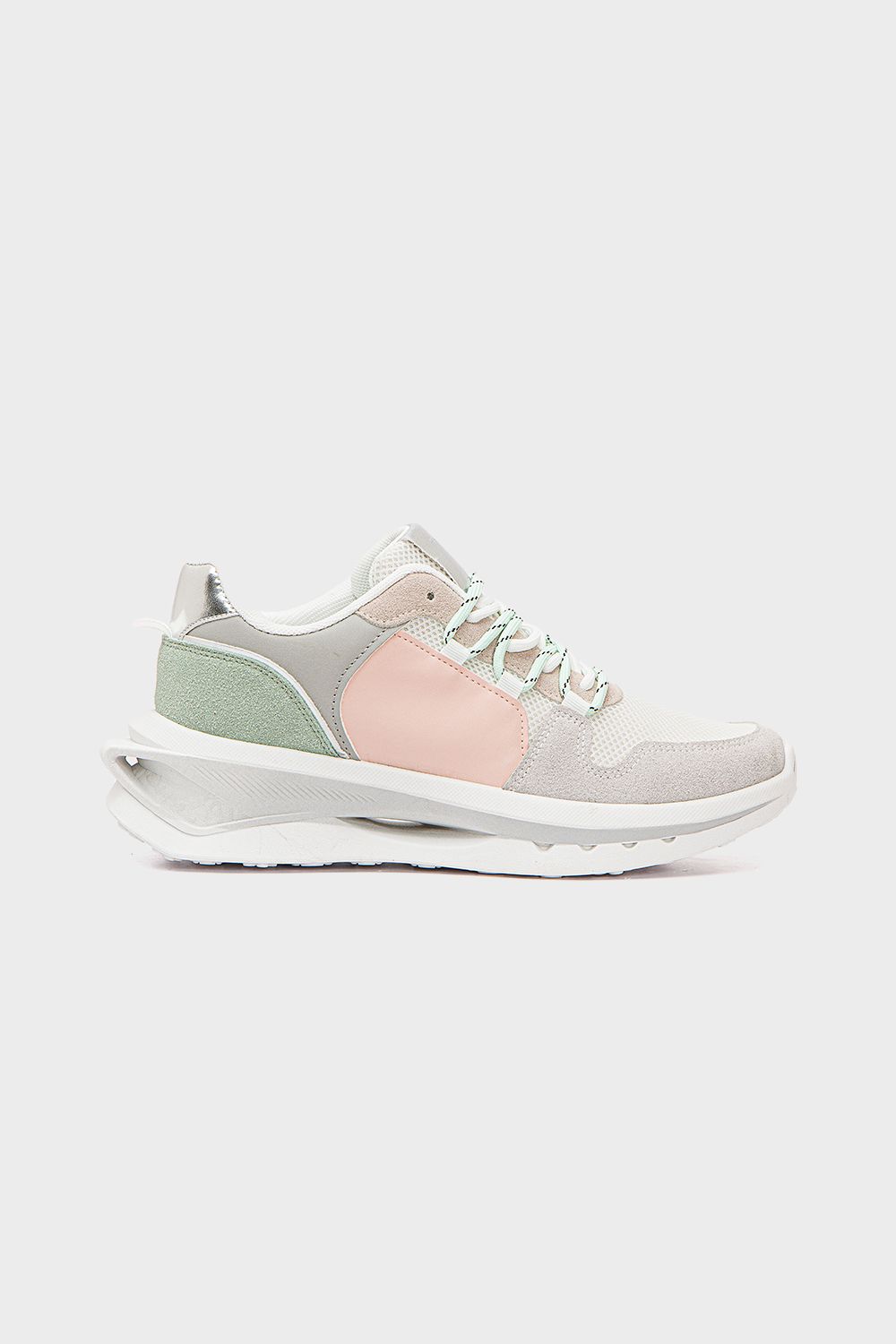 Durable Sole Flexible Sneakers