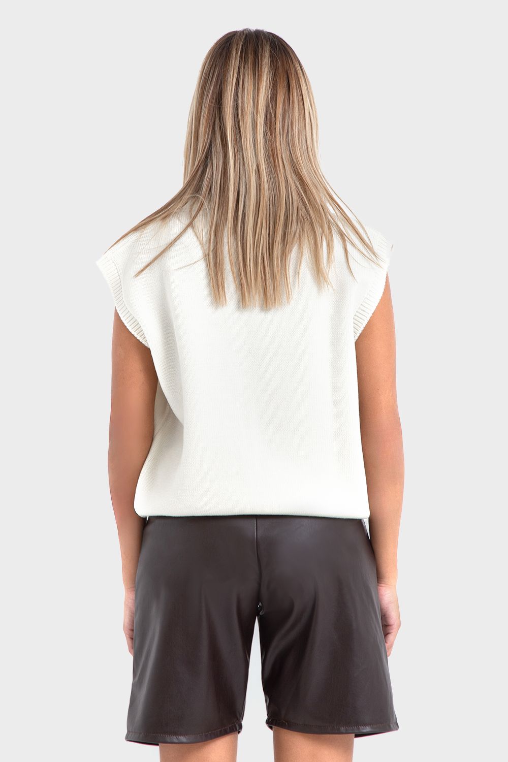 Premium Line Dark Brown Leather Short with Belt