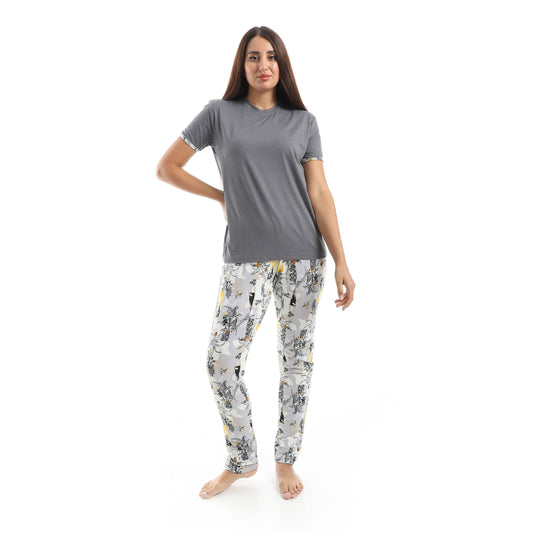 Charcoal Crew Neck Pajama Set with Pants - بيجامة من تي شيرت برقبة دائرية وبنطلون