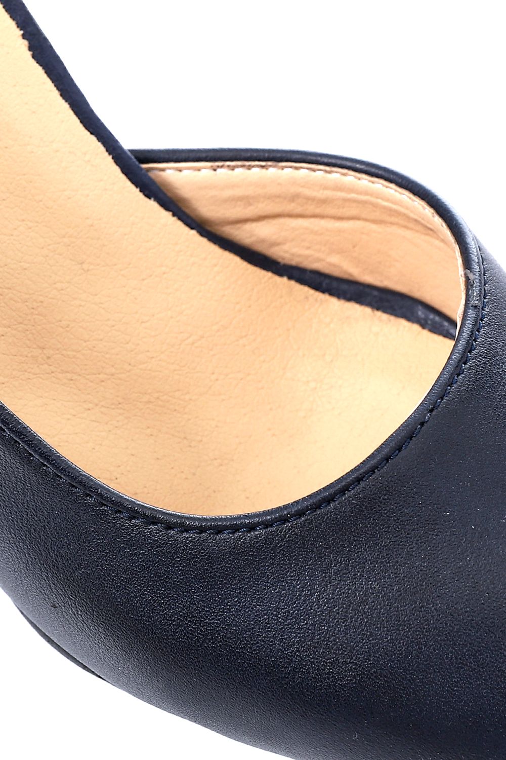 Fashionable Kitten Heeled Shoes