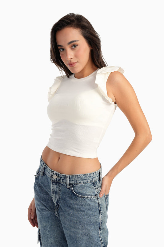 بلوزة بأكمام قصيرة مكشكشة باللون الأبيض العاجي