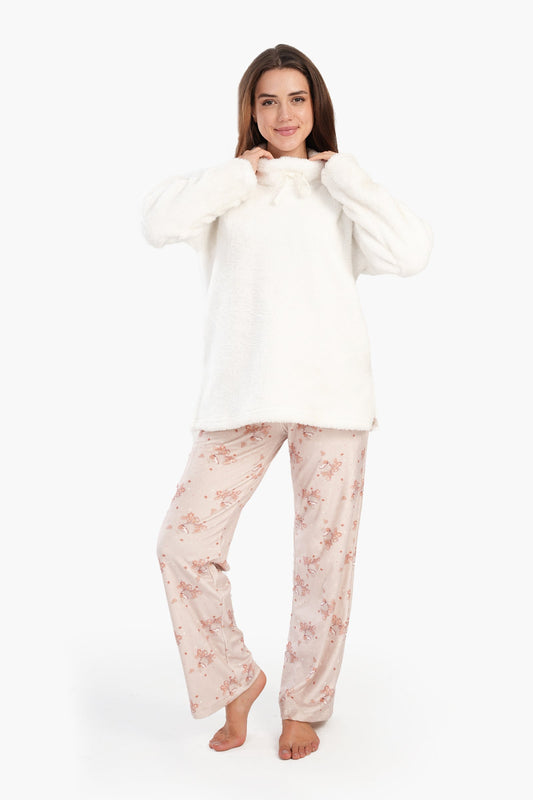 بلوزة بيجاما من قماش الشيربا باللون الأبيض العاجي