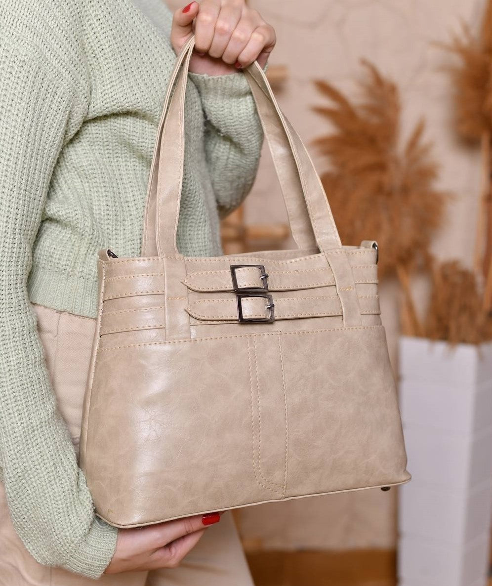 Beige Handbag with Decorative Buckles - حقيبة يد بيج مع أبازيم مزخرفة