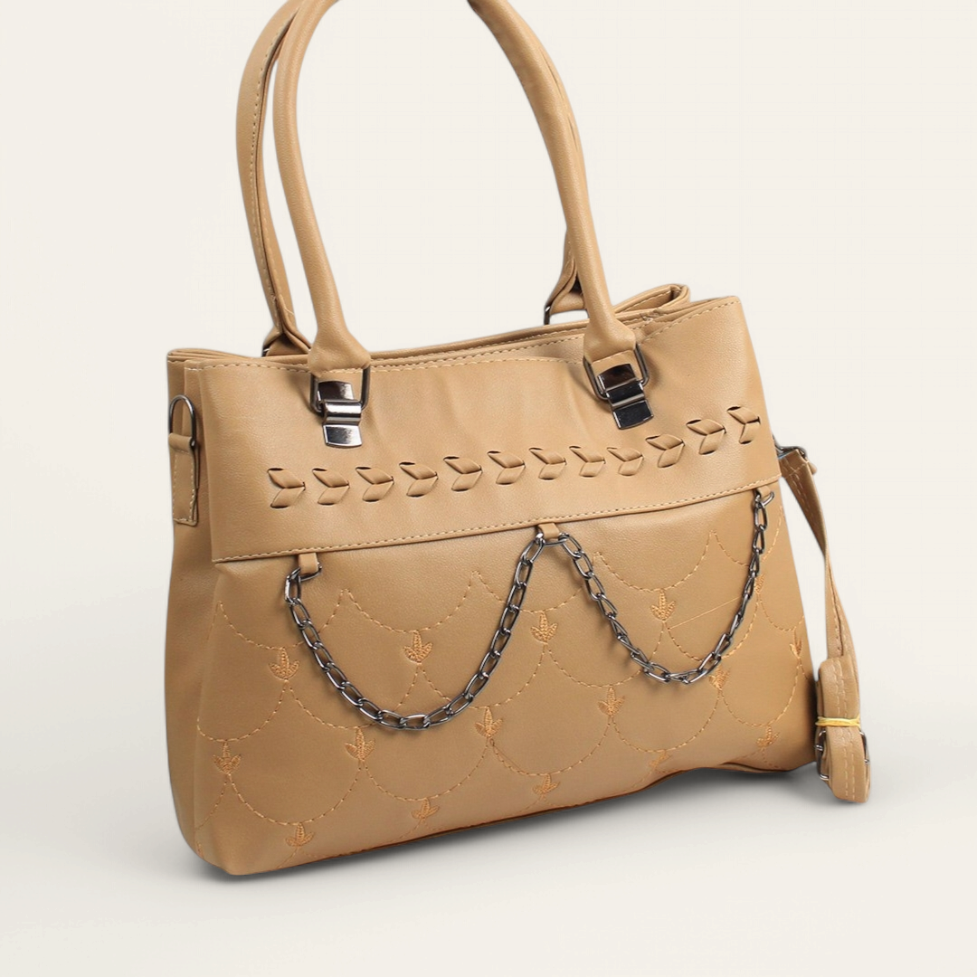 Cafe Handbag Decorated with Chain
