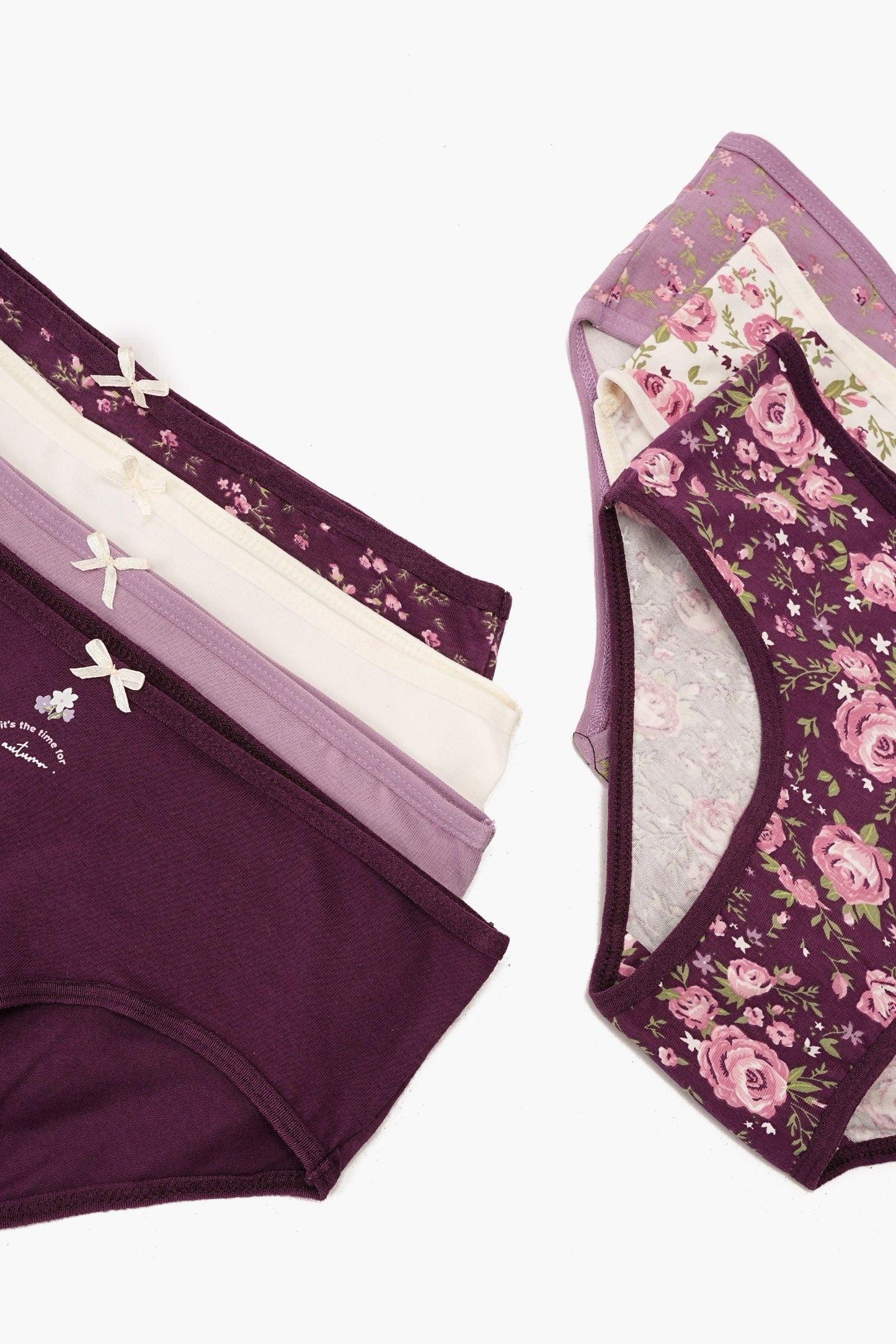 مجموعة من 7 سراويل داخلية ملونة