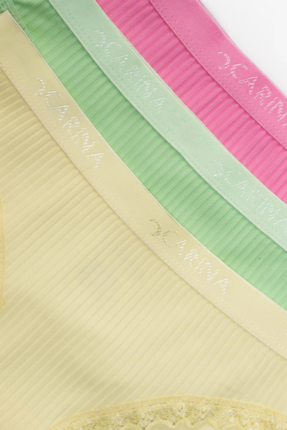 مجموعة من 3 سراويل بيكيني ملونة