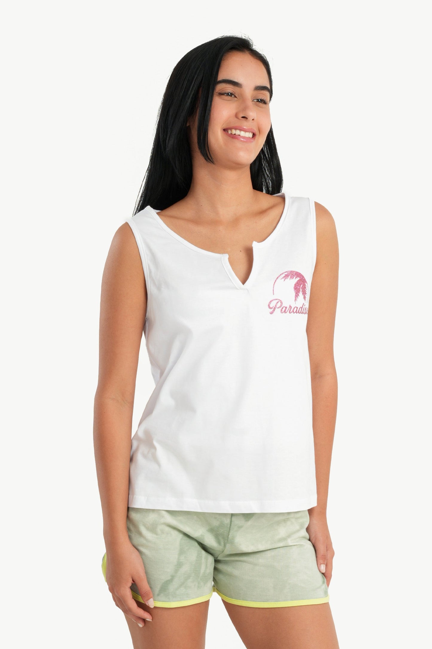 طقم بيجامة مع شورت تاي داي