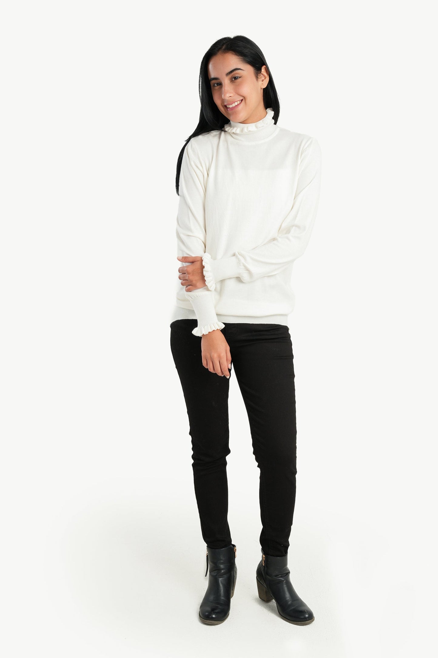 جينز ضيق بخمسة جيوب