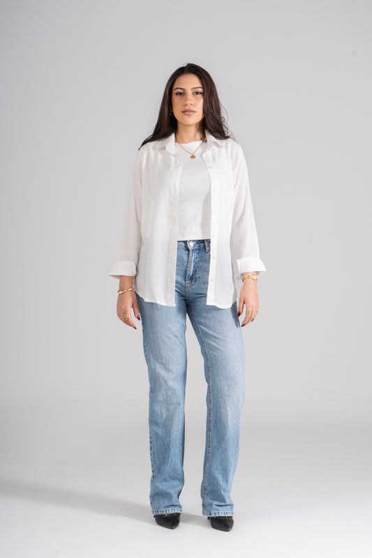 قميص بحواف دائرية أبيض