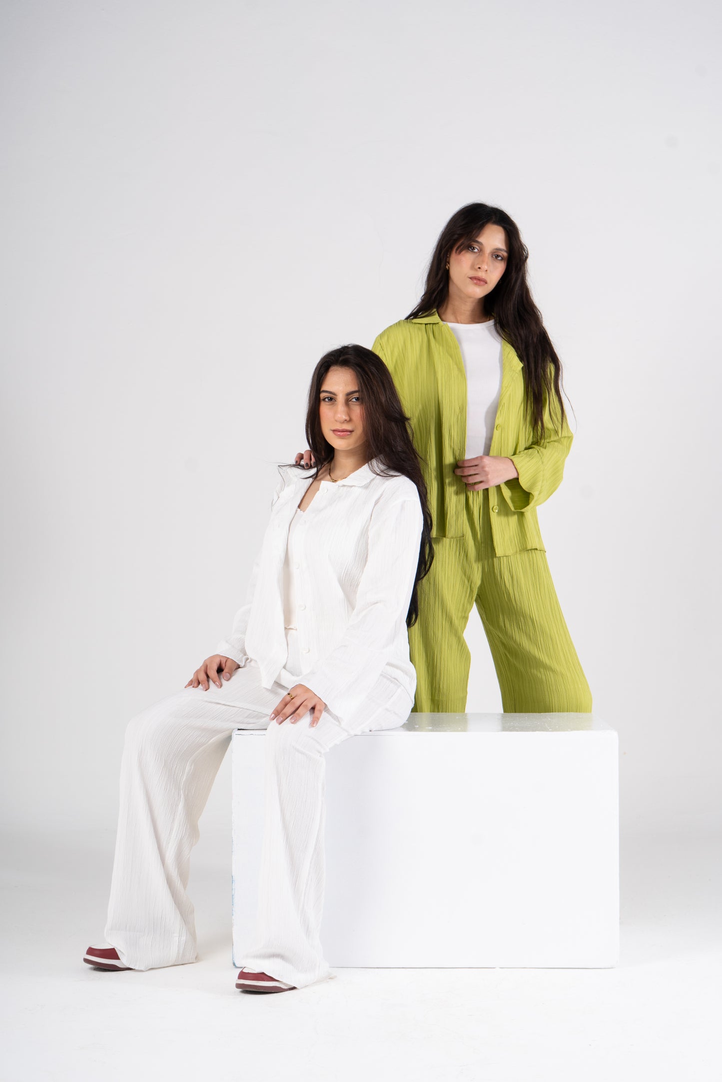 Lime Green Long Sleeves Set - طقم بأكمام طويلة باللون الأخضر الليموني