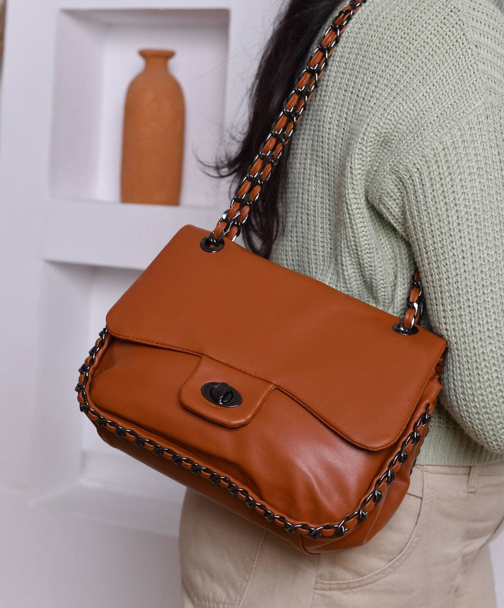 Havana Twist Lock Shoulder Bag - حقيبة كتف هافانا تويست لوك