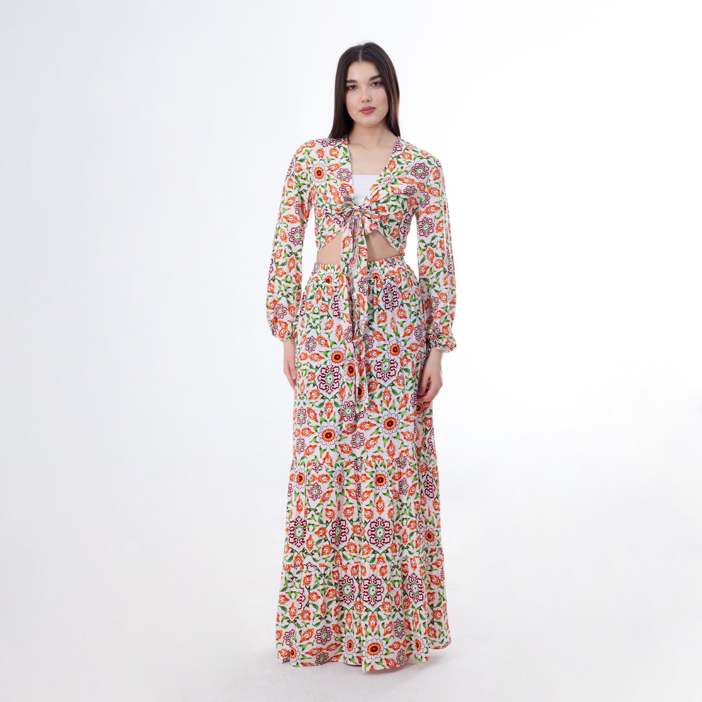 طقم برتقالي مكون من قطعتين بلوزة وتنورة برباط أمامي