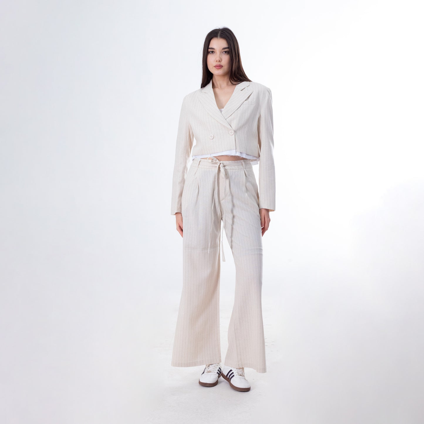 Beige Striped Linen Summer Suit - بدلة صيفية من الكتان المخطط باللون البيج