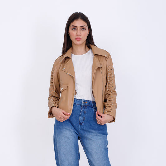 سترة جلدية كاجوال من كافش؟