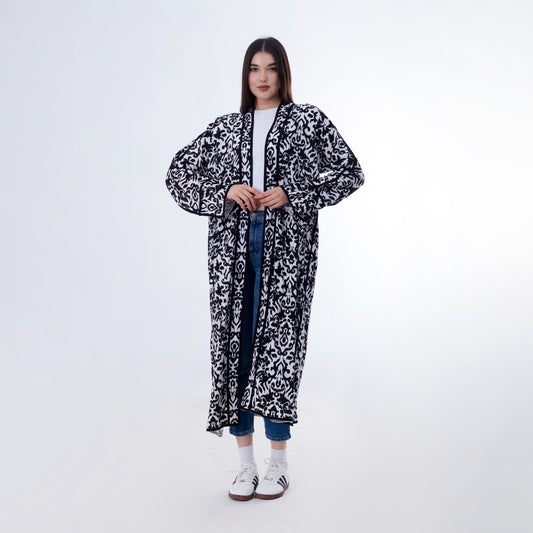 كارديجان أسود كامل النقوش