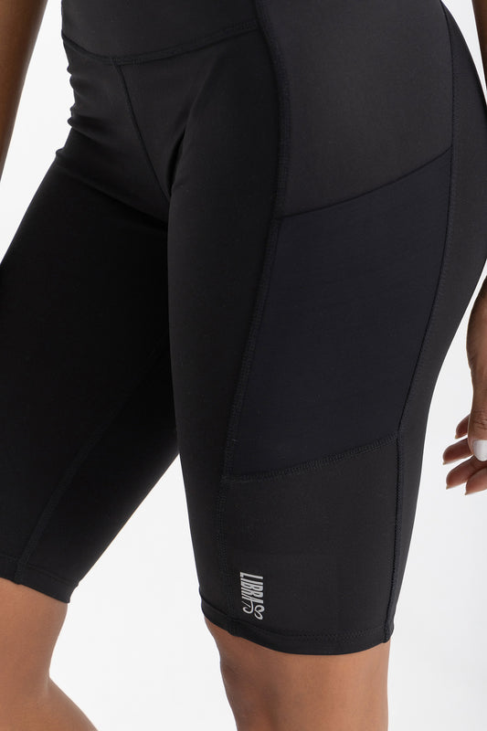 إندورا شورت