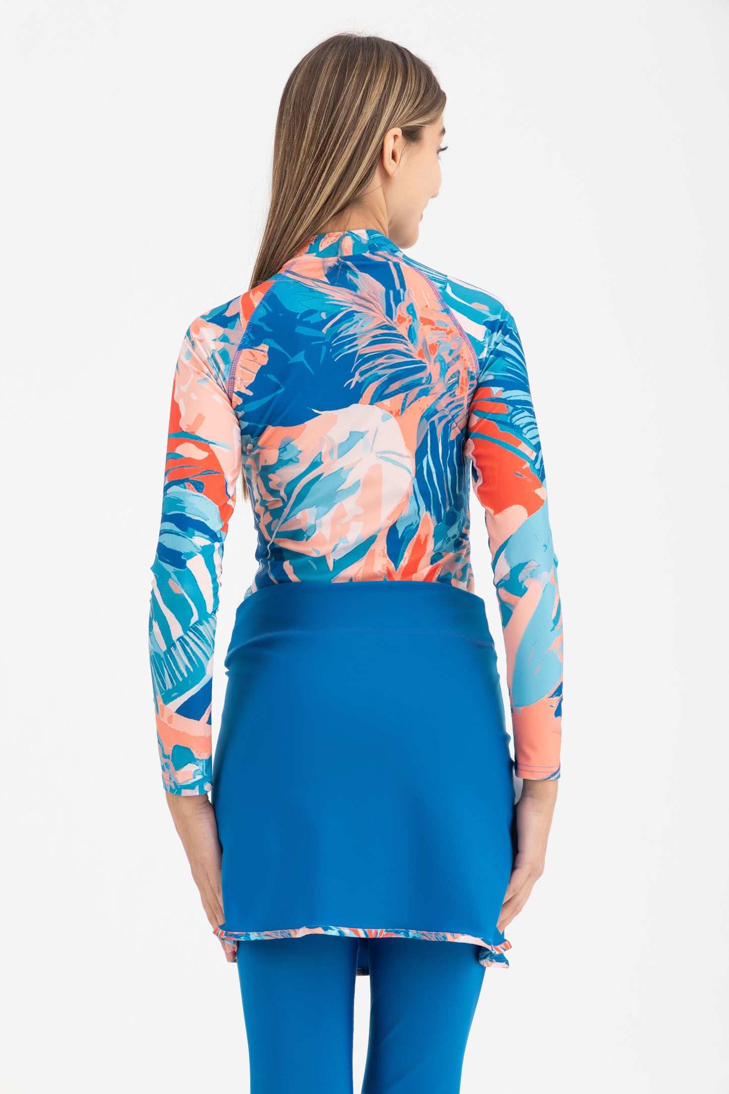 Feel Free Swimsuit - ملابس السباحة لا تتردد