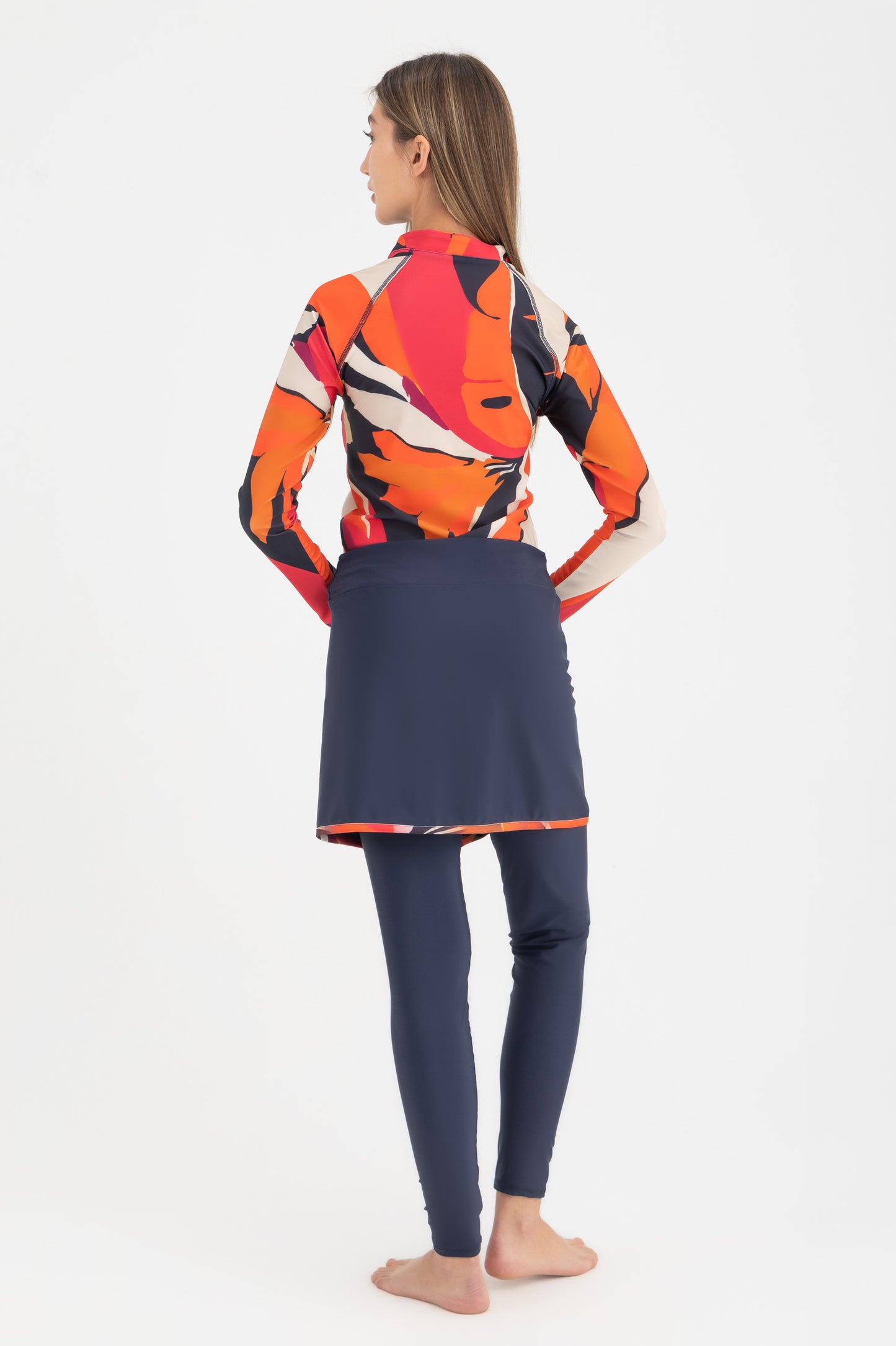 Feel Free Swimsuit - ملابس السباحة لا تتردد